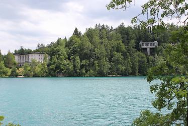 Pavillon bei der Villa Bled am Bleder See