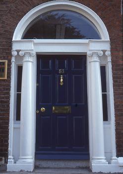 darkblue door