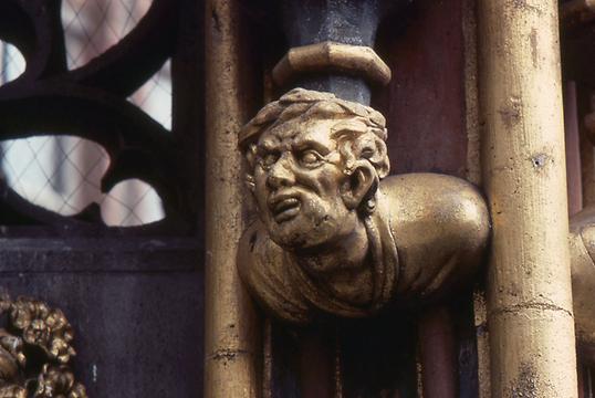 Schöner Brunnen, Details