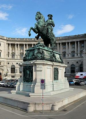 Das Prinz-Eugen-Denkmal am Heldenplatz im 1. Wiener Bezirk Innere Stadt