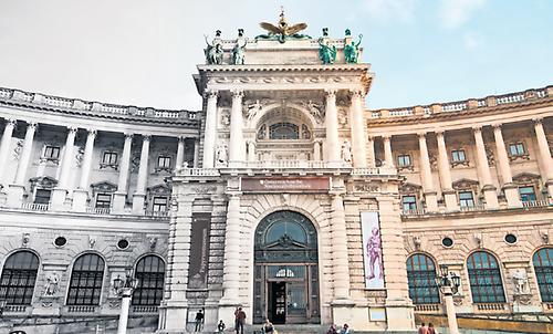 Heldenplatz