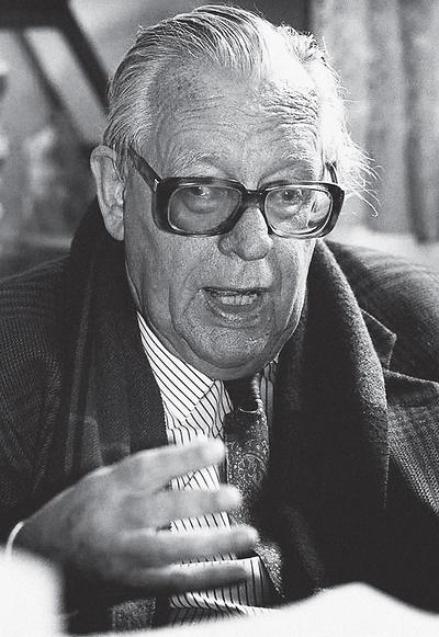 Erwin Ringel (27. April 1921 – 28. Juli 1994). Der Wiener Arzt (geb. in Timișoara/Temeswar, gest. in Bad Kleinkirchheim) war ein Pionier der Psychosomatik und der Suizidprävention.