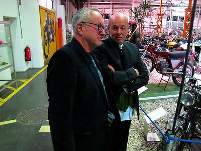 Wolfgang Wehap (links) und Walter Ulreich im Grazer Puch-Museum. (Foto: Martin Krusche)