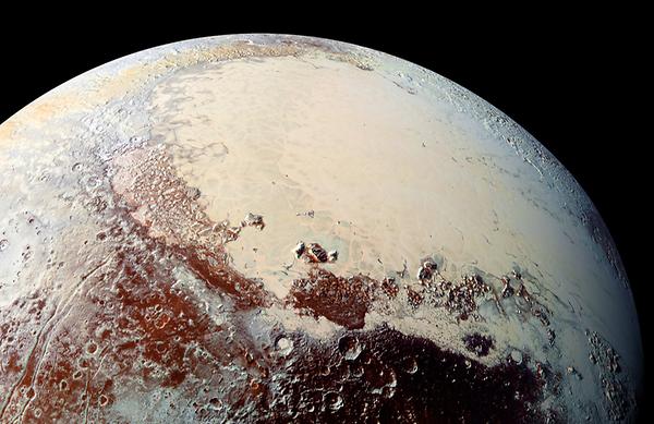'Pluto war unser erster Hinweis darauf, dass das Sonnensystem einen enormen Fundus gefrorener Himmelskörper besitzt, die bei der Entstehung der Planeten übrig geblieben sind', sagt US-Astronom Mike Brown vom California Institute of Technology (Caltech), dessen Entdeckung des Zwergplaneten Eris den letzten Anstoß zur Herabstufung Plutos gegeben hatte