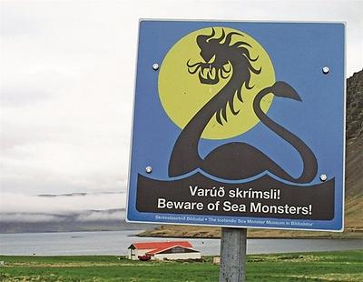 Warnung in Bildudalur auf Island