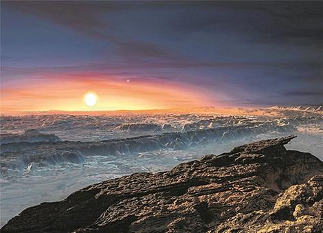 So könnte der neue Planet Proxima Centauri b aussehen: Am Himmel steht die Sonne Proxima Centauri, rechts oberhalb scheint auch am Tag der nahe Doppelstern Alpha Centauri