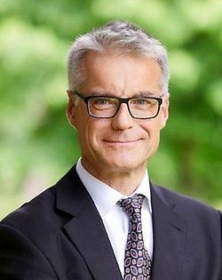 Johannes Schönner ist Geschäftsführer des Karl von Vogelsang Instituts