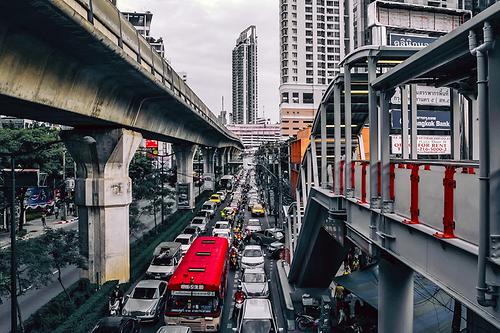 Unseren täglichen Stau gib uns heute: ein ganz normaler Tag auf den Straßen in Bangkok