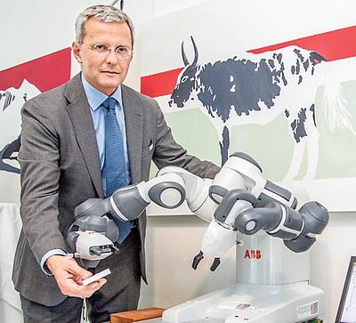 Michael Hofbaur ist Chef des Instituts Robotics von Joanneum Research