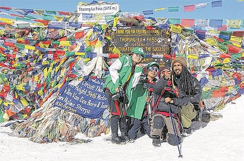 Japanische Trekker schießen Selfies