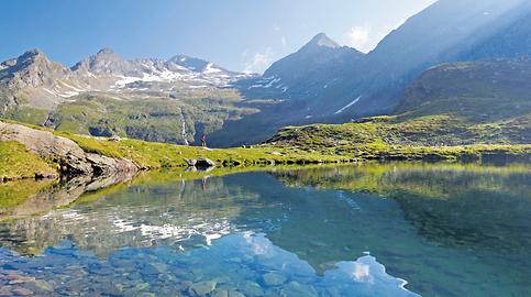 Der Sonntagskarsee im Sonnenschein