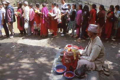 Brahmins as members of the highest caste of priests perform special rituals for the pilgrims and advise them in spiritual matters