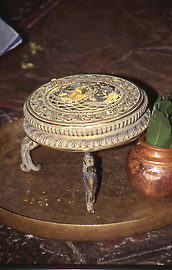 Offering table