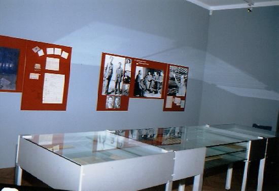 Ausstellungsraum im Schönberg Center