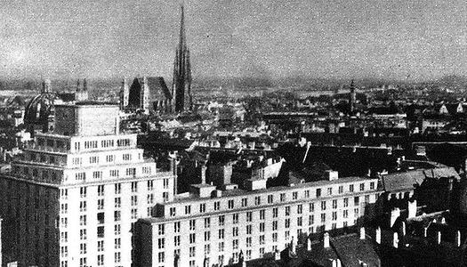 Im Wien der Zwischenkriegszeit verhärteten sich die Fronten zwischen Liberalen und Konservativen – auf der Uni waren nicht länger alle erwünscht. (Blick über Wien ca. 1932