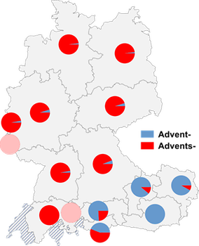 Adventkalender und -kränze sind ebenfall im Süden des deutschen Sprachraums mehrheitsfähig, in Deutschland geht man auf Adventsmärkte und zum Adventssingen.