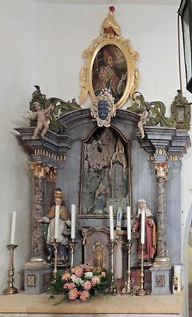 Seitenaltar links - Kirche Hl. Bartholomäus