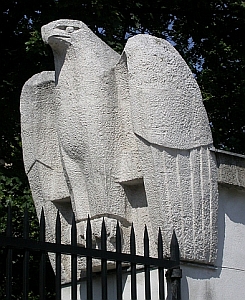 Adler am Heldenplatz - Foto: P. Diem