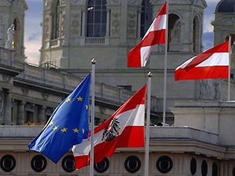 Österreich: Bedeutung der Flagge einfach erklärt