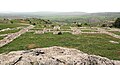 Tempel 30, rechts im Hintergrund Yenicekale