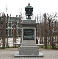 34 Familien­monument