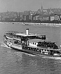 Der DDSG Eildampfer Uranus (gebaut 1920) läuft in Budapest ein (1938)
