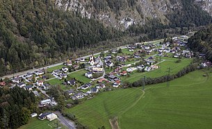 Lorüns von Südwesten aus gesehen