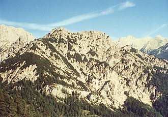 Ameisnockenkopf und Gernhorn vom Hundshorn aus gesehen