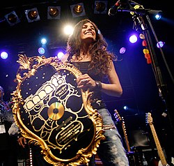 Anna F. (Goldene Platte für … for real)