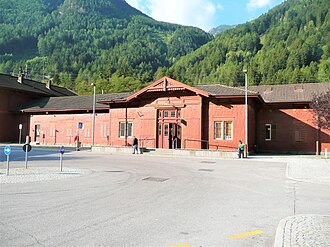 Aufnahmsgebäude