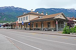 Ehemalige Bahnhofgebäude