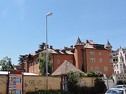 Sparkassenstraße 1 mit Garten