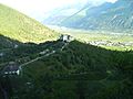 Burg Obermontani vom Weg zum Zwölferkreuz aus nach Norden gegen Morter und Schlanders