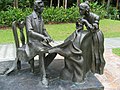 Skulptur Karol Badynas von   Frédéric Chopin und George Sand, Botanischer Garten von Singapur, 2008.