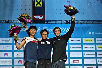 Gewinner bei den Männern (v.&nbsp;l.&nbsp;n.&nbsp;r. Chon, Harada, Vezonik)