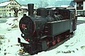 Ehemaliges Gleisende vor Bau des Supermarkts, aufgenommen 1984 mit Denkmallokomotive