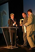 Danny Wool, Repräsentant von Wikipedia (2004)