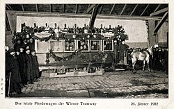 Vorortetram beim Westbahnhof um 1885 und die Verabschiedung des letzten Pferdebahnwagens der Wiener Tramwaygesellschaft, im Jahr darauf verkehrte dann auch die letzte Pferdebahn der Neuen Wiener Tramwaygesellschaft