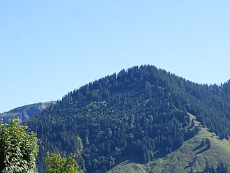 Sattelspitz von Ebnit aus gesehen