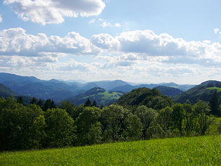 Landschaft der Ybbstaler Voralpen von nördlich St. Anton an der Jeßnitz (Türnitzer Alpen) aus