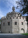 Engelsburg beim Kloster Neustift, um 1200