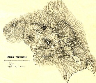 Junghuhns Karte des Diëng-Plateaus in Zentral-Java, aufgenommen in den Jahren 1840 und 1845. Aus: Kaart van het Eiland Java. 2. Blatt. (Breda, 1855).