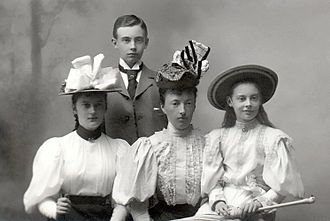 Friedrich Franz IV. im Kreise der Familie