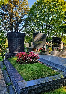 Grabstätte Hans Krendlesberger & Familie auf dem Neustifter Friedhof, 29. Juli 2021