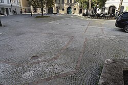 Grundriss der Dreifaltigkeitskapelle und Texttafel