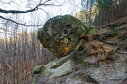 Sandsteingebilde „Hängender Stein“