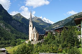 Talschluss in Heiligenblut mit dem Großglockner im Hintergrund