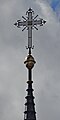 Turmspitze mit Kugel und Kreuz