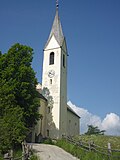 Herz-Jesu-Pfarrkirche mit Friedhof