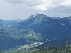 Blick vom Brucker Hochanger nach Südosten über das Murtal auf den Hochlantsch